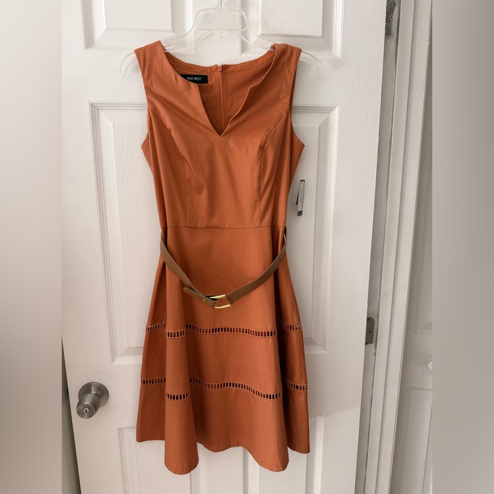 NWT Nine West Orange Belted Stretch Cotton
Fit & Flare Dress w/Cut-out Skirt